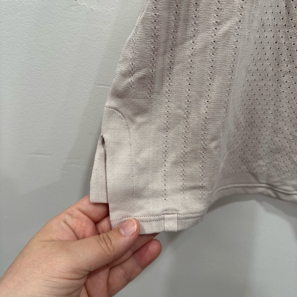 Lululemon Train To Be Tank Top Light Pink Athleisure Loose Fit Cropped - Picture 4 of 5